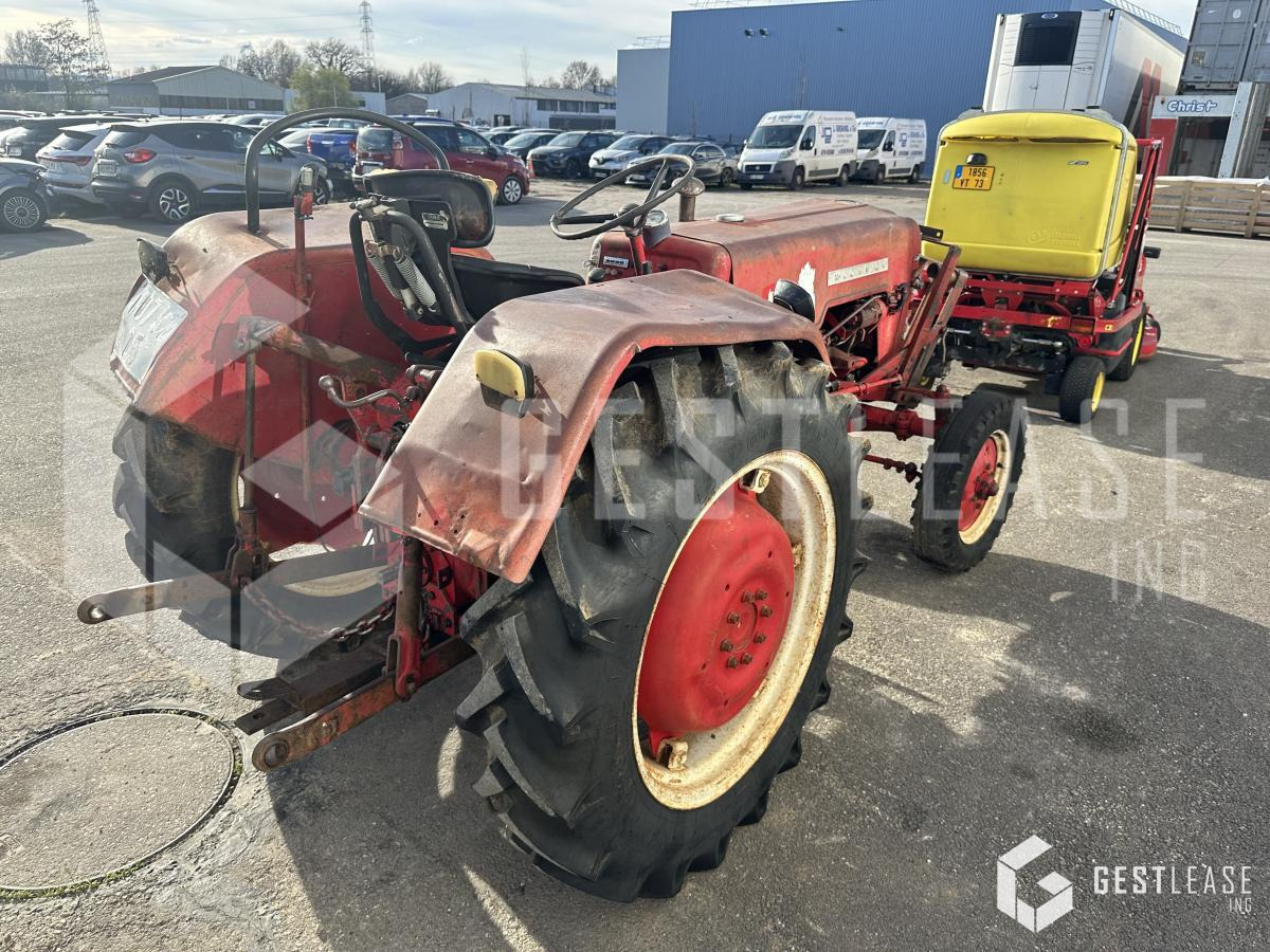 Mc Cormick D326 - Farm tractor: picture 3 Mc Cormick D326 - Farm tractor: picture 3