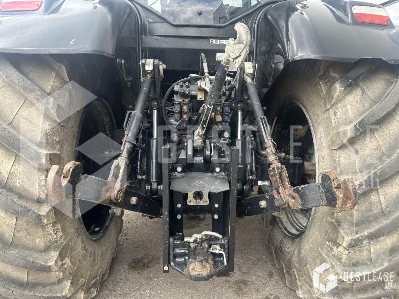 Farm tractor New Holland T7.235: picture 6