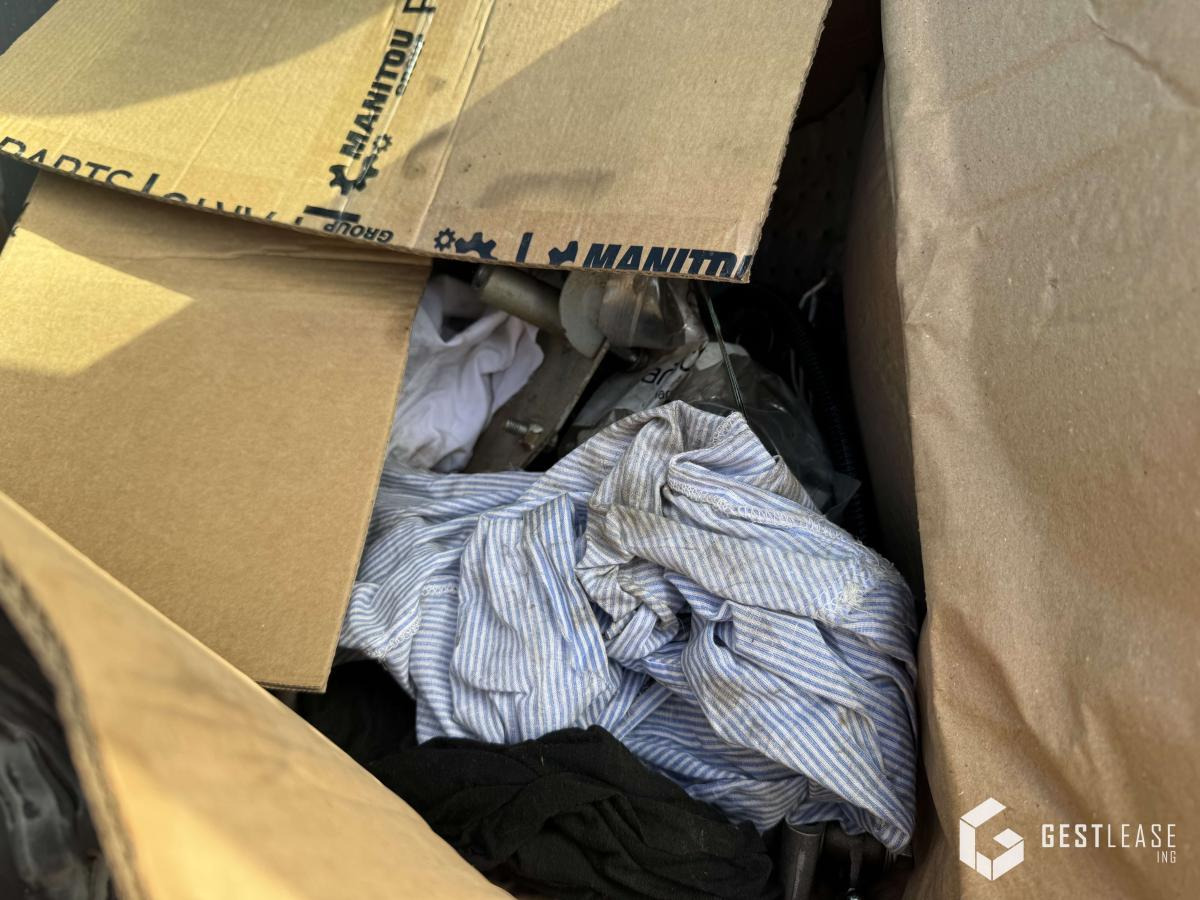 Wheel loader Volvo L30G: picture 17