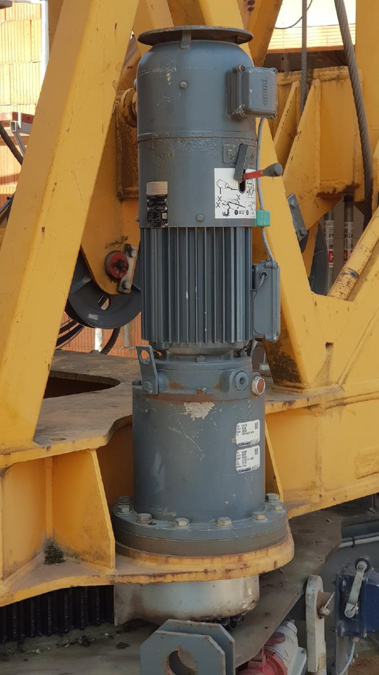 Liebherr 71K used 2007 - Tower crane: picture 3 Liebherr 71K used 2007 - Tower crane: picture 3