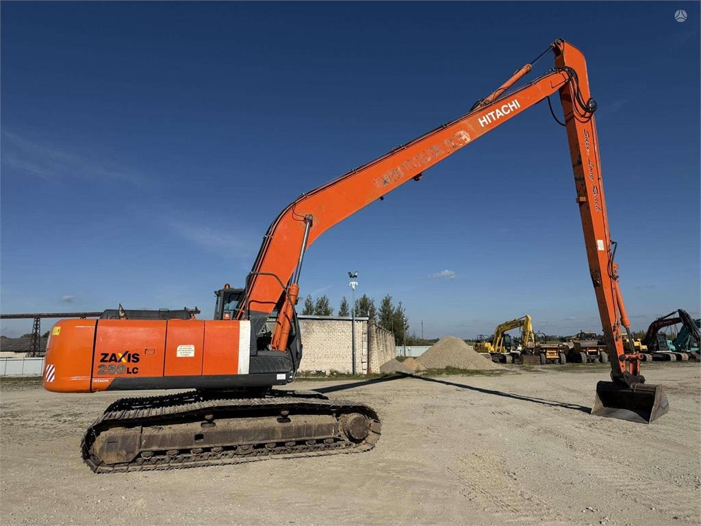 Hitachi ZX 250 LC-3 , 21 M , 800 mm - Crawler excavator: picture 5 Hitachi ZX 250 LC-3 , 21 M , 800 mm - Crawler excavator: picture 5