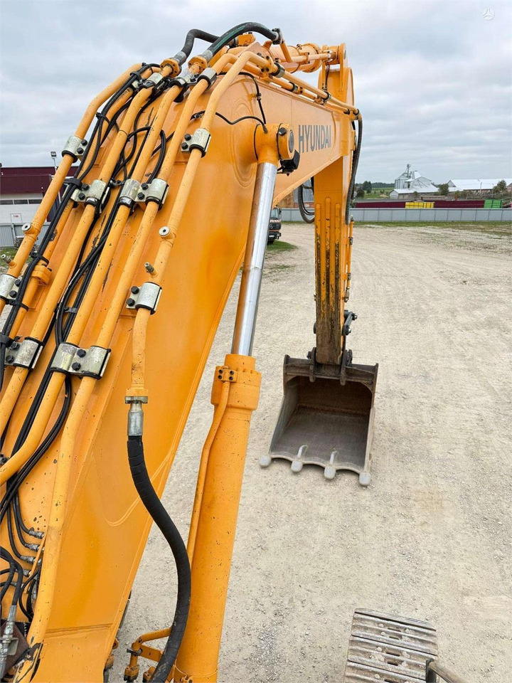 Crawler excavator Hyundai Robex 430 LC-9A: picture 21