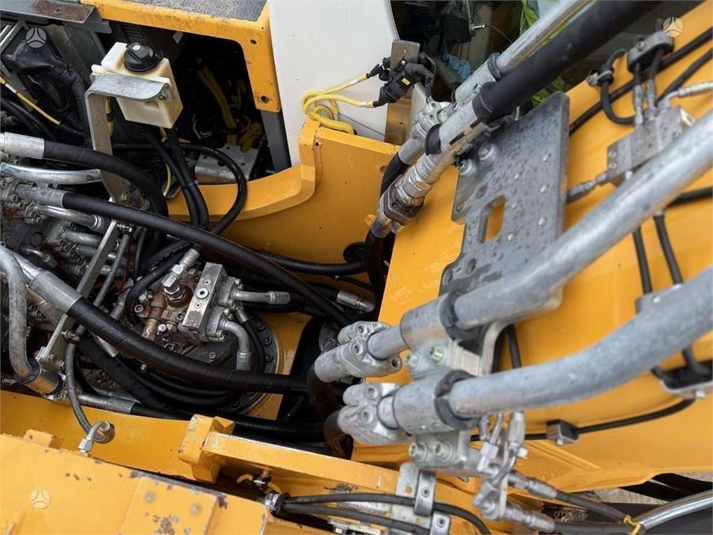 Crawler excavator Liebherr R 926 LC: picture 14 Crawler excavator Liebherr R 926 LC: picture 14