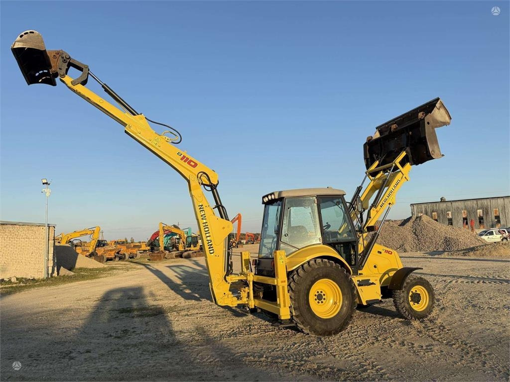 Wheel loader New Holland B 110-4PT , 2 quick couplers: picture 7