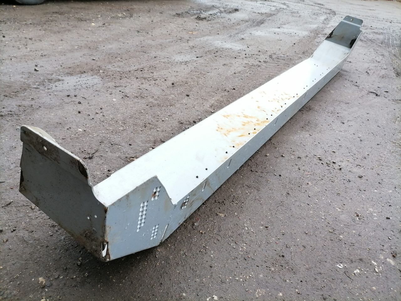 KRONE Haaagise otsatala - Universal part for Truck: picture 1 KRONE Haaagise otsatala - Universal part for Truck: picture 1