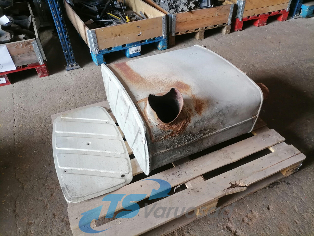 MAN Muffler 81151010346 - Muffler for Truck: picture 3 MAN Muffler 81151010346 - Muffler for Truck: picture 3