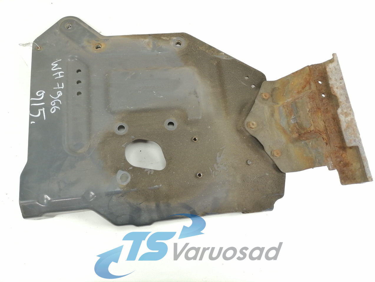Scania Air dryer carrier plate 1544078 - Brake valve for Truck: picture 2 Scania Air dryer carrier plate 1544078 - Brake valve for Truck: picture 2