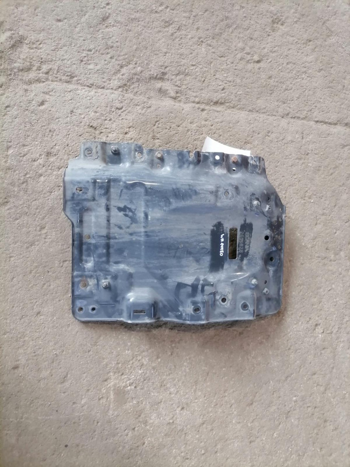 Scania Air filter housing carrier 2654828 - Air intake system for Truck: picture 2 Scania Air filter housing carrier 2654828 - Air intake system for Truck: picture 2