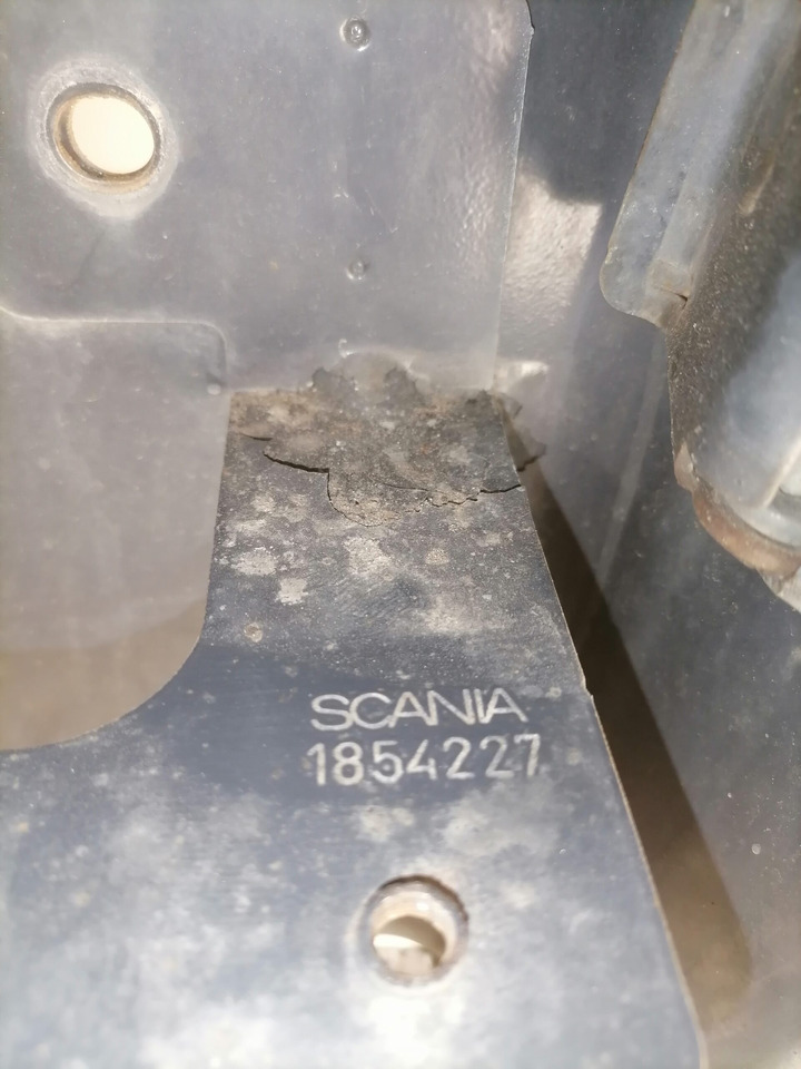 Scania Astmelaua u-plekk, vasak 1854227 - Footstep for Truck: picture 3 Scania Astmelaua u-plekk, vasak 1854227 - Footstep for Truck: picture 3