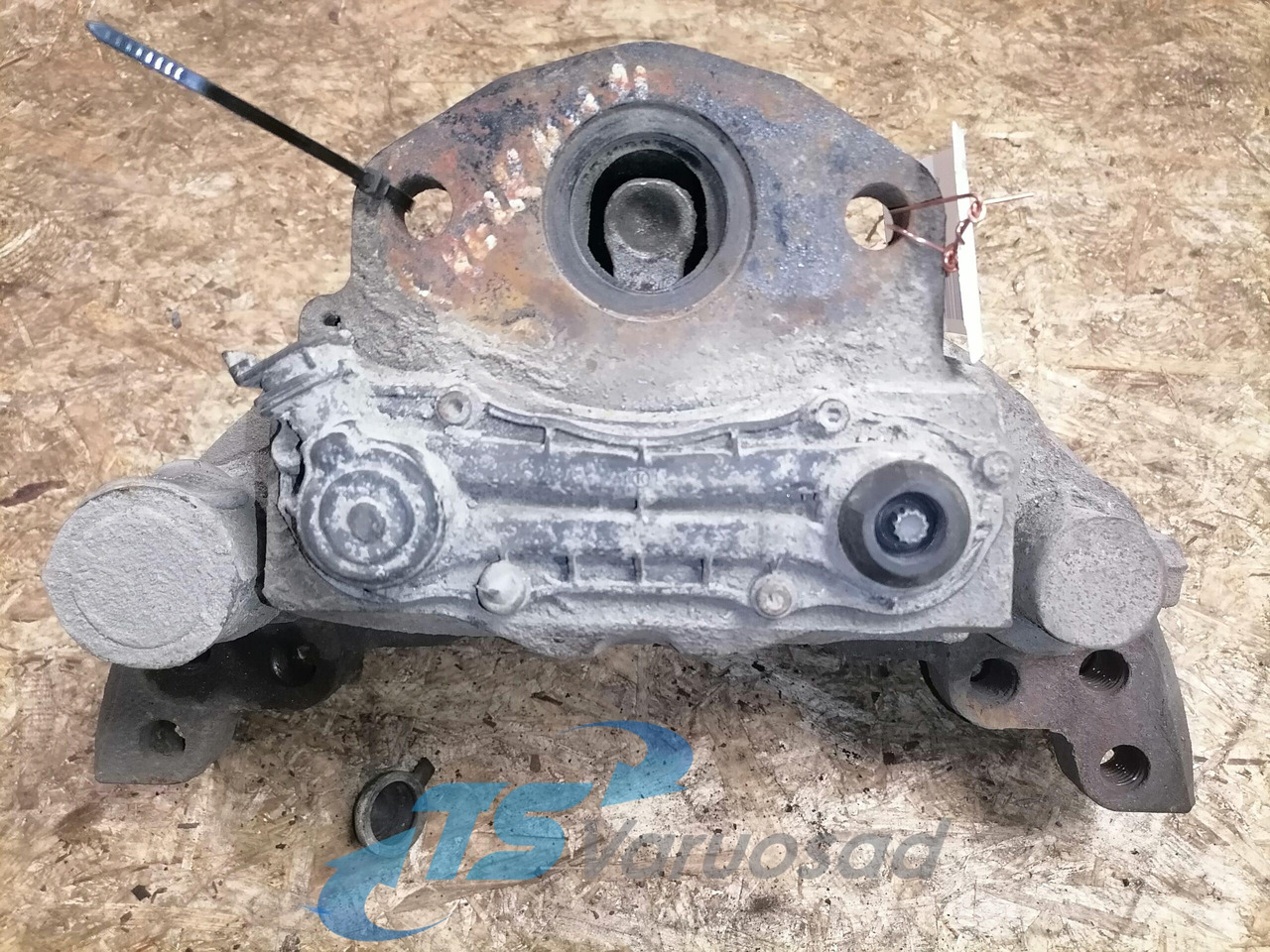 Scania Brake caliper 1946326 - Brake parts for Truck: picture 3 Scania Brake caliper 1946326 - Brake parts for Truck: picture 3