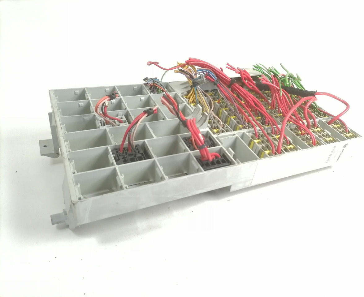 Scania Central electric unit 2022770 - Fuse for Truck: picture 3 Scania Central electric unit 2022770 - Fuse for Truck: picture 3