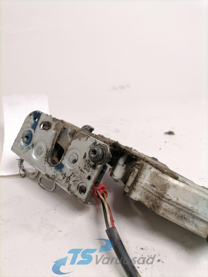 Scania Door lock 1867658 - Door and parts for Truck: picture 4 Scania Door lock 1867658 - Door and parts for Truck: picture 4