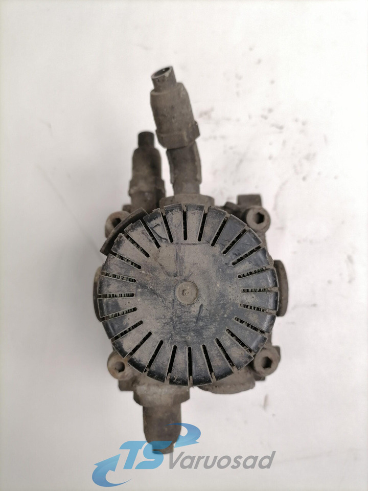 Scania EBS brake valve 1499799 - Brake valve for Truck: picture 4 Scania EBS brake valve 1499799 - Brake valve for Truck: picture 4
