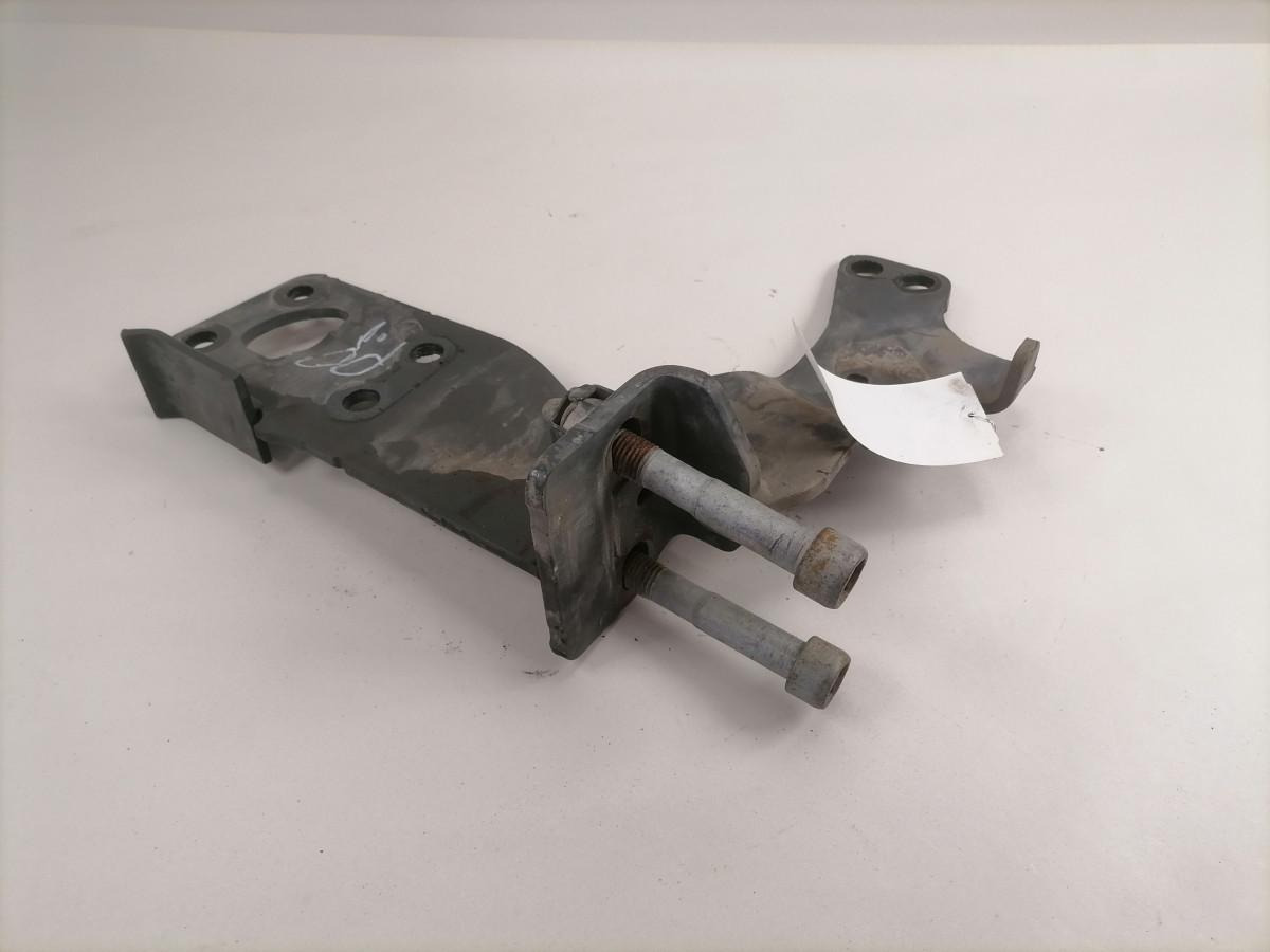 Scania Front bumper carrier 2343464 - Bumper for Truck: picture 3 Scania Front bumper carrier 2343464 - Bumper for Truck: picture 3