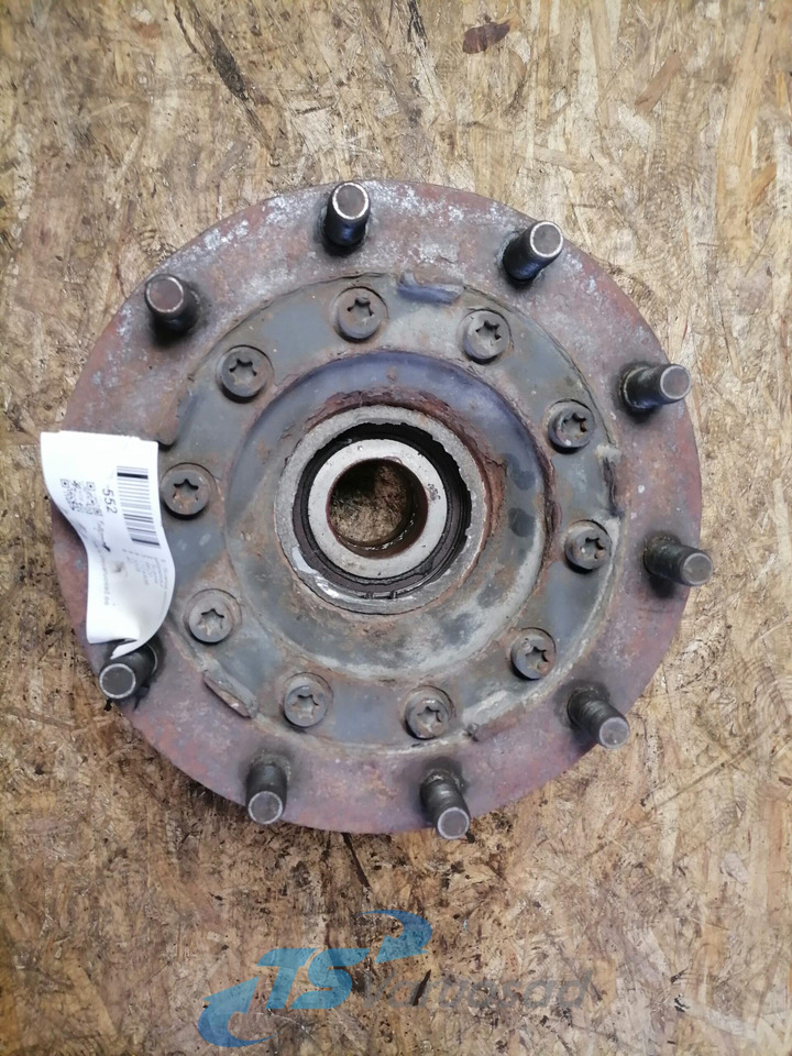 Scania Front hub 1724406 - Hub for Truck: picture 2 Scania Front hub 1724406 - Hub for Truck: picture 2