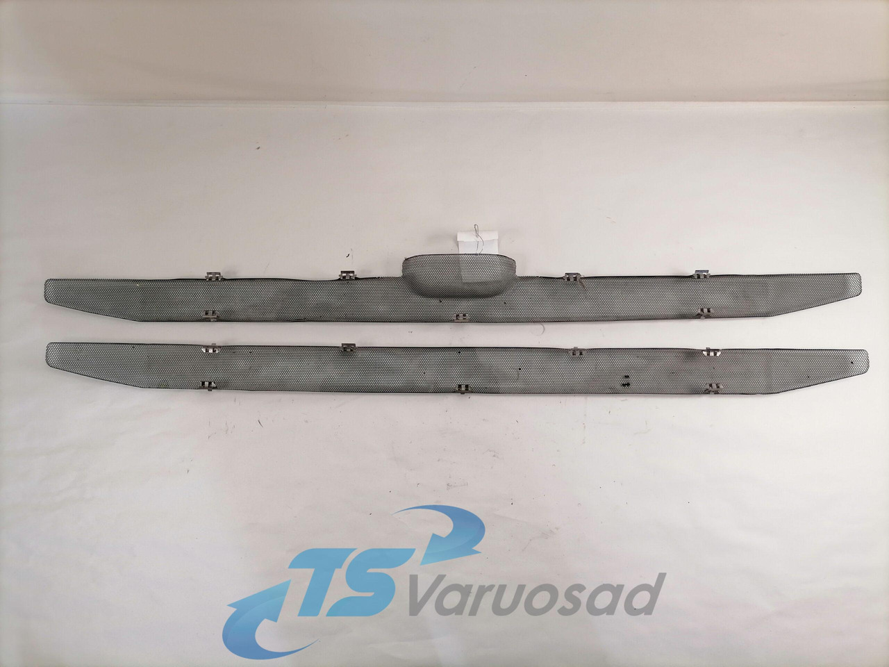 Scania Iluvõre võrk 1875846 - Grill for Truck: picture 2 Scania Iluvõre võrk 1875846 - Grill for Truck: picture 2