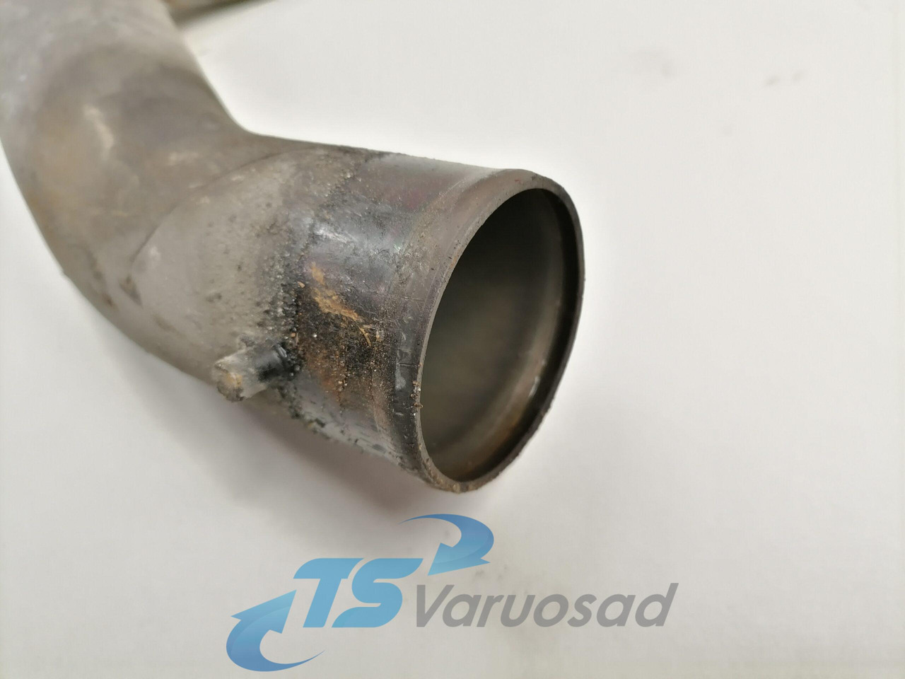 Scania Jahutusvedeliku toru, retarder 1781926 - Cooling system for Truck: picture 2 Scania Jahutusvedeliku toru, retarder 1781926 - Cooling system for Truck: picture 2