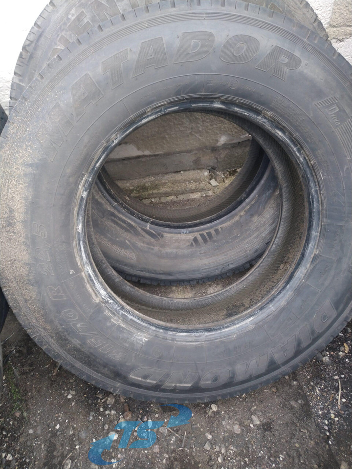 Scania Matador 315/70 R22,5 31570R225 - Wheels and tires for Truck: picture 2 Scania Matador 315/70 R22,5 31570R225 - Wheels and tires for Truck: picture 2