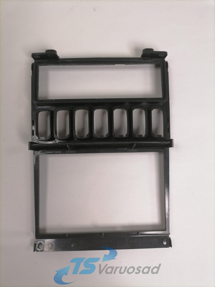 Scania Plastic cover 1859936 - Universal part for Truck: picture 2 Scania Plastic cover 1859936 - Universal part for Truck: picture 2