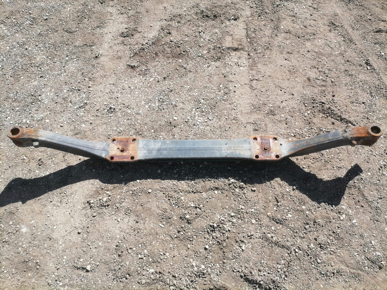 Scania Rear axel housing 1444229 - Front axle for Truck: picture 2 Scania Rear axel housing 1444229 - Front axle for Truck: picture 2