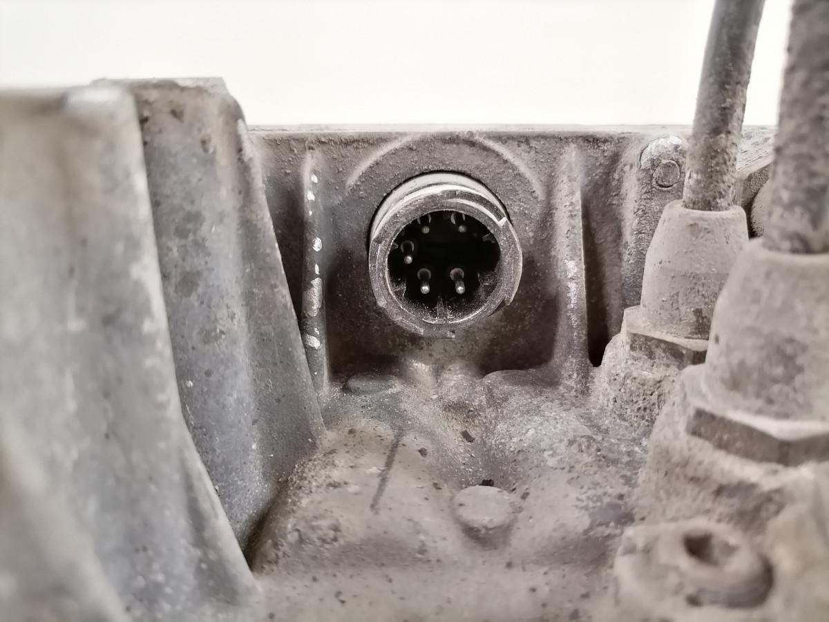 Scania Retarder control valve 1773867 - Brake parts for Truck: picture 4 Scania Retarder control valve 1773867 - Brake parts for Truck: picture 4