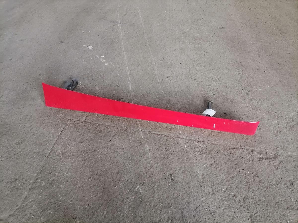 Scania Scania cab wind deflector, right side 1348520 - Aerodynamics/ Spoiler for Truck: picture 2 Scania Scania cab wind deflector, right side 1348520 - Aerodynamics/ Spoiler for Truck: picture 2