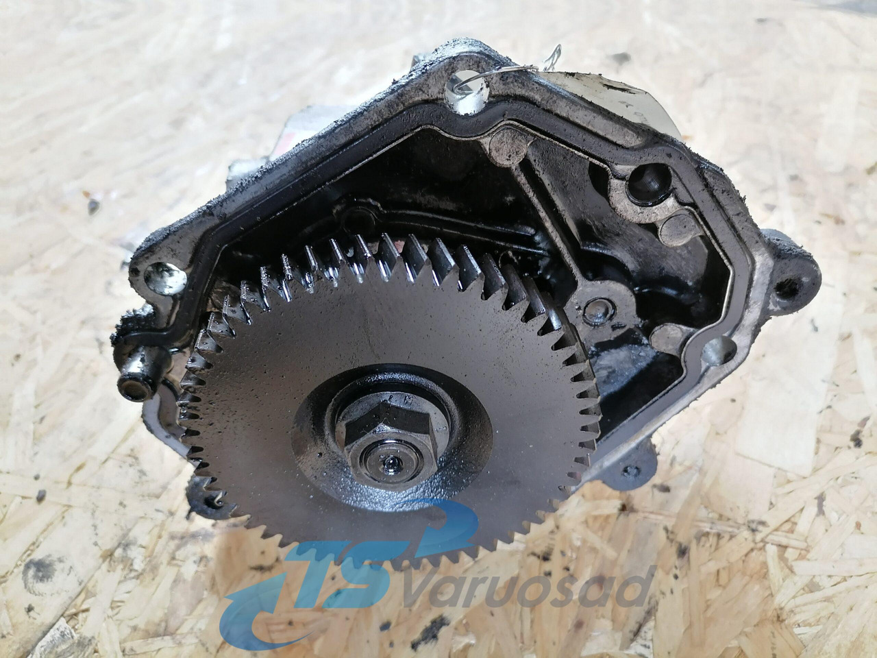 Scania Steering hydraulic pump 2108039 - Steering pump for Truck: picture 4 Scania Steering hydraulic pump 2108039 - Steering pump for Truck: picture 4