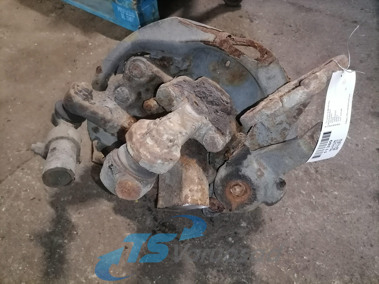 Scania Steering knuckle 1895935 - Axle and parts for Truck: picture 2 Scania Steering knuckle 1895935 - Axle and parts for Truck: picture 2