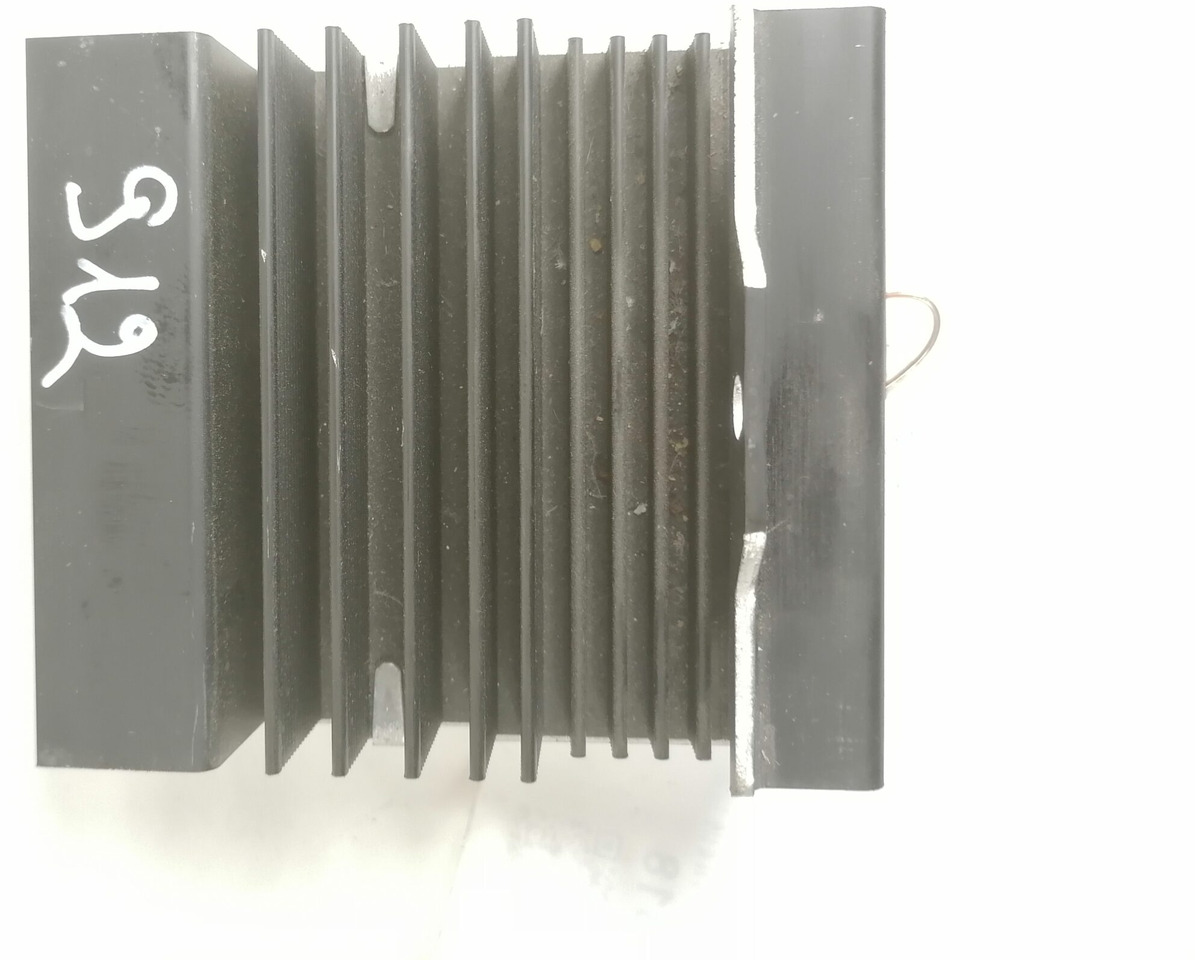 Scania Voltage converter 1729858 - Electrical system for Truck: picture 5 Scania Voltage converter 1729858 - Electrical system for Truck: picture 5