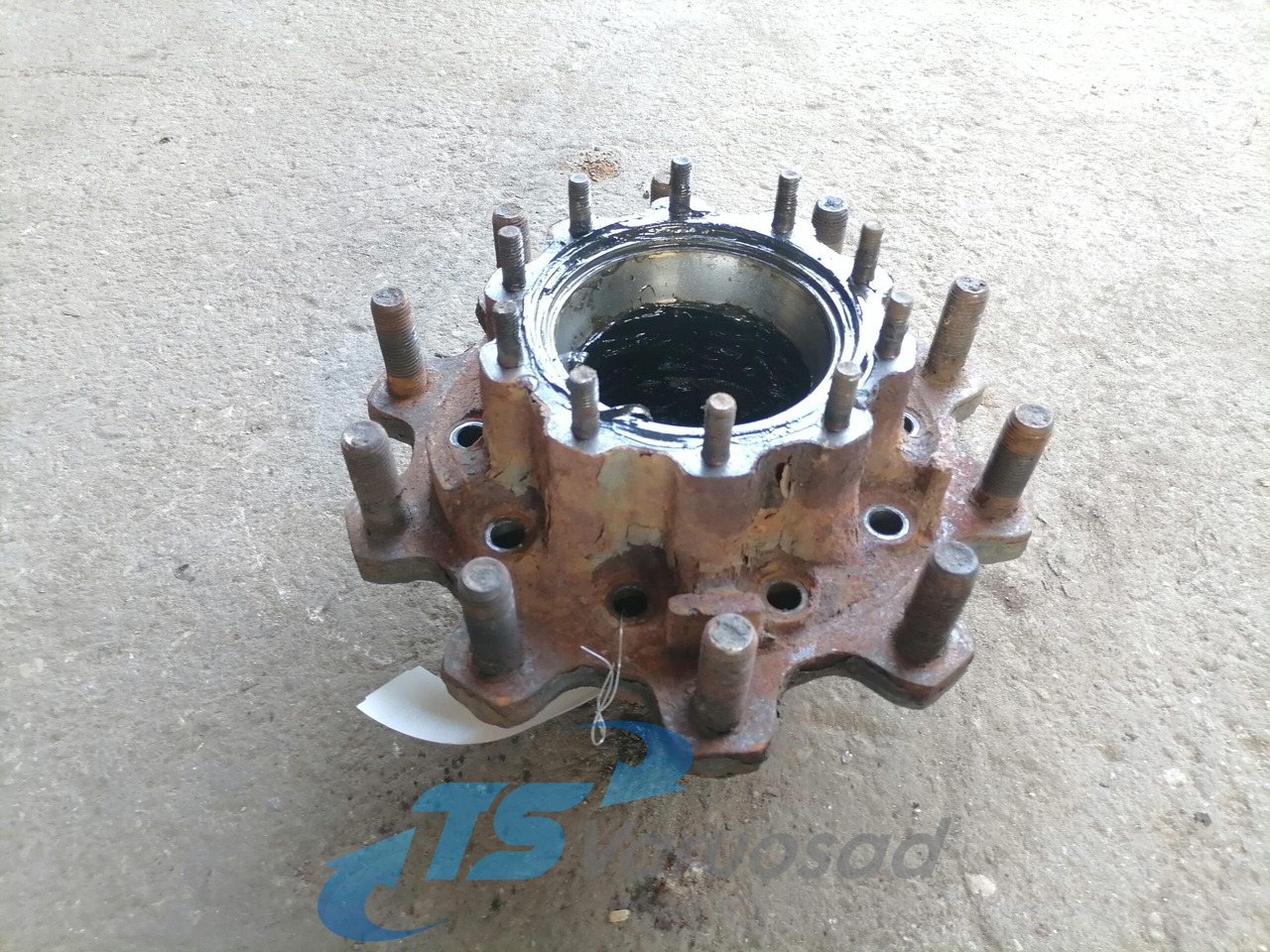 Scania Wheel hub 2290542 - Hub for Truck: picture 1 Scania Wheel hub 2290542 - Hub for Truck: picture 1