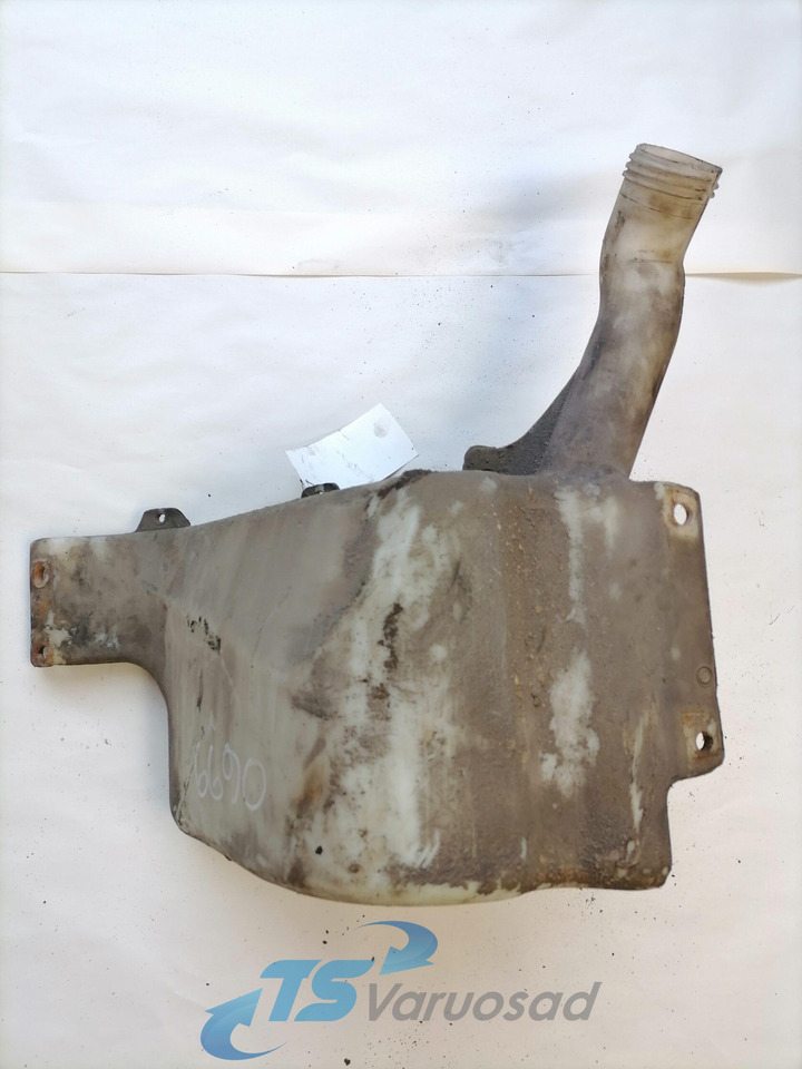 Scania Windscreen washer fluid tank 1399464 - Wiper for Truck: picture 3 Scania Windscreen washer fluid tank 1399464 - Wiper for Truck: picture 3