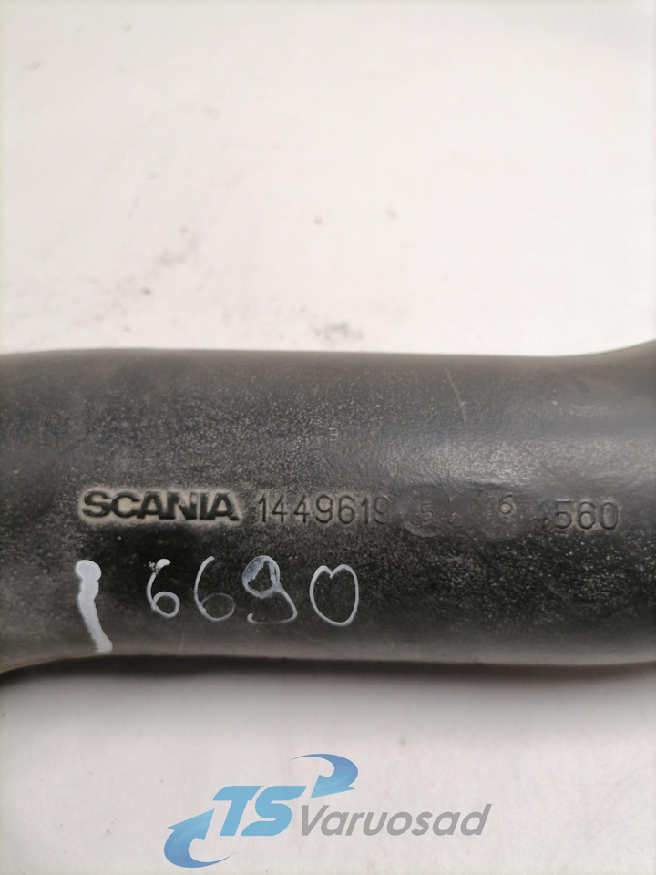Scania intercooler pipe 1449619 - Intercooler for Truck: picture 2 Scania intercooler pipe 1449619 - Intercooler for Truck: picture 2