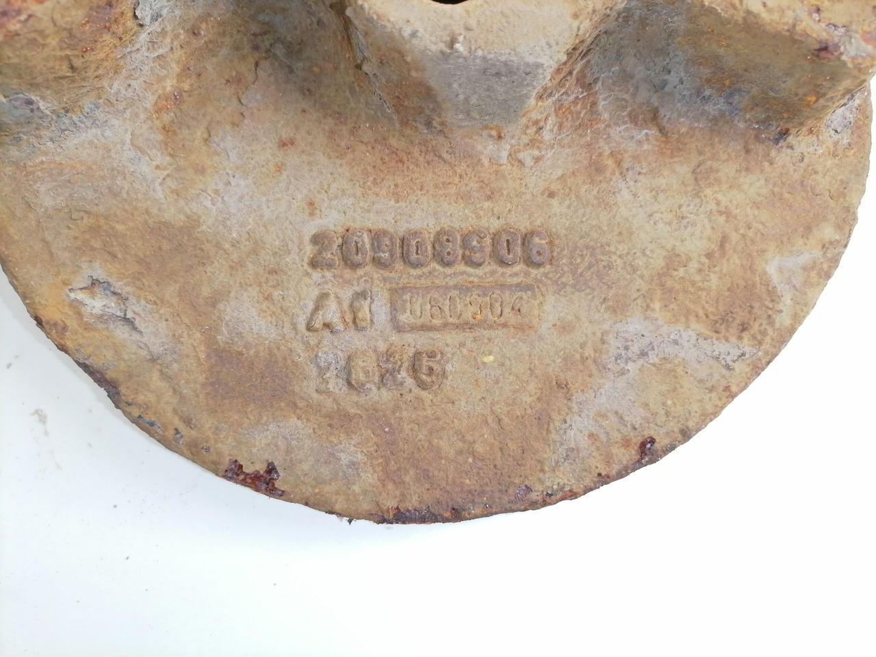 Volvo Air spring bracket 20908906 - Air suspension for Truck: picture 2 Volvo Air spring bracket 20908906 - Air suspension for Truck: picture 2