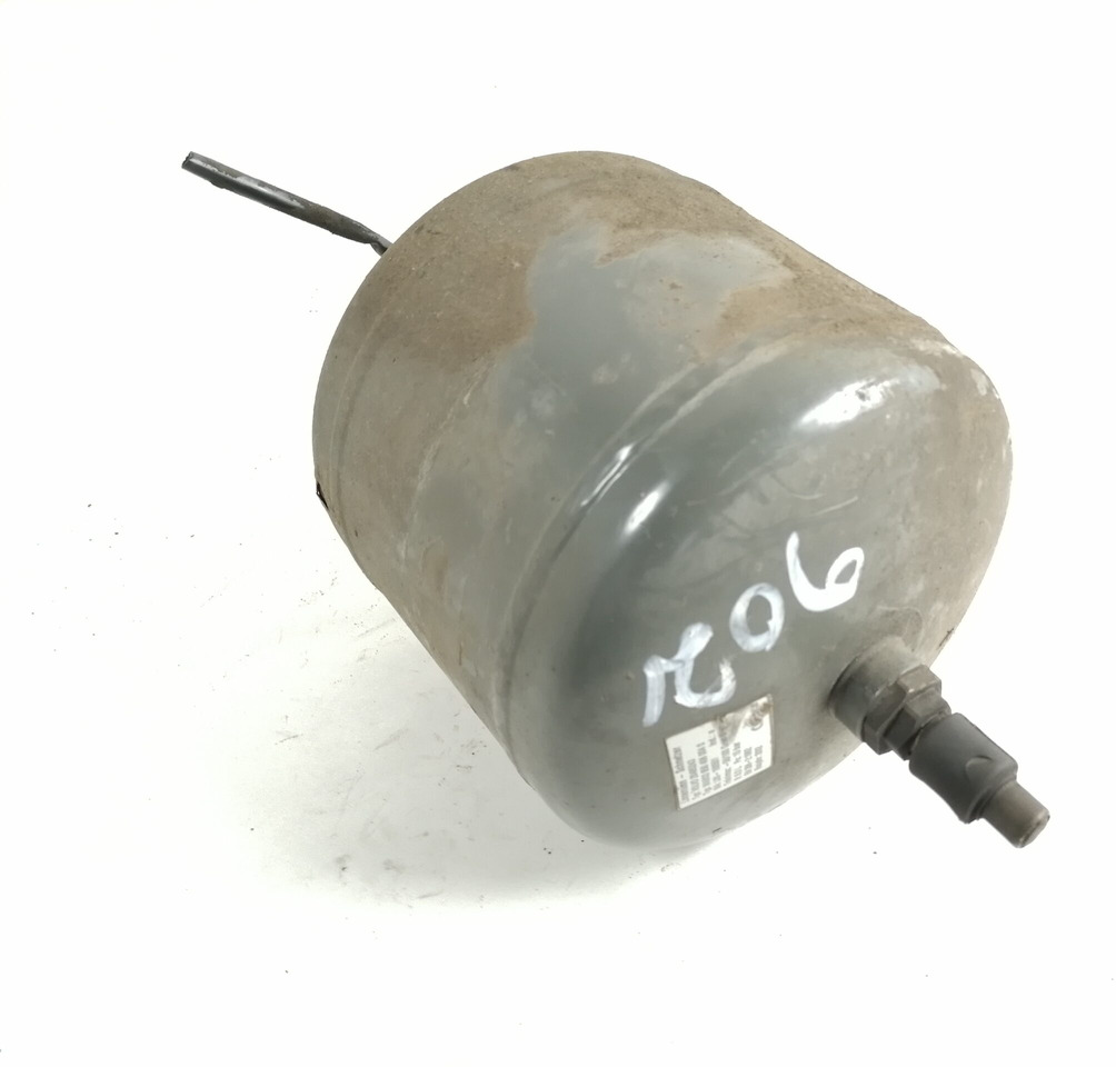 Volvo Air tank 20485243 - Universal part for Truck: picture 1 Volvo Air tank 20485243 - Universal part for Truck: picture 1