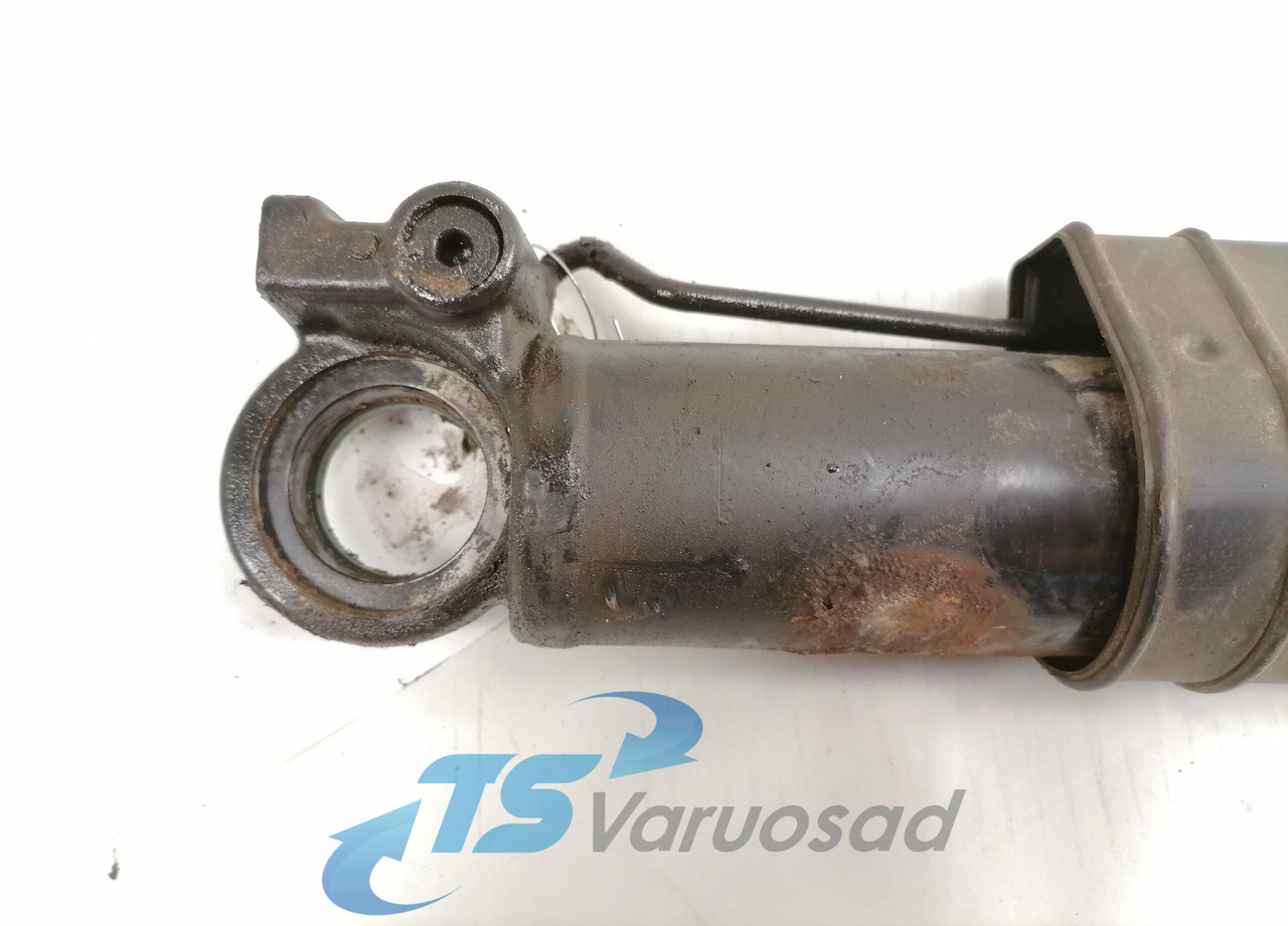 Volvo Cab tilting cylinder 20922305 - Cab suspension for Truck: picture 3 Volvo Cab tilting cylinder 20922305 - Cab suspension for Truck: picture 3