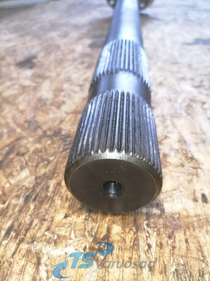 Volvo Drive shaft 20836831 - Drive shaft for Truck: picture 3 Volvo Drive shaft 20836831 - Drive shaft for Truck: picture 3