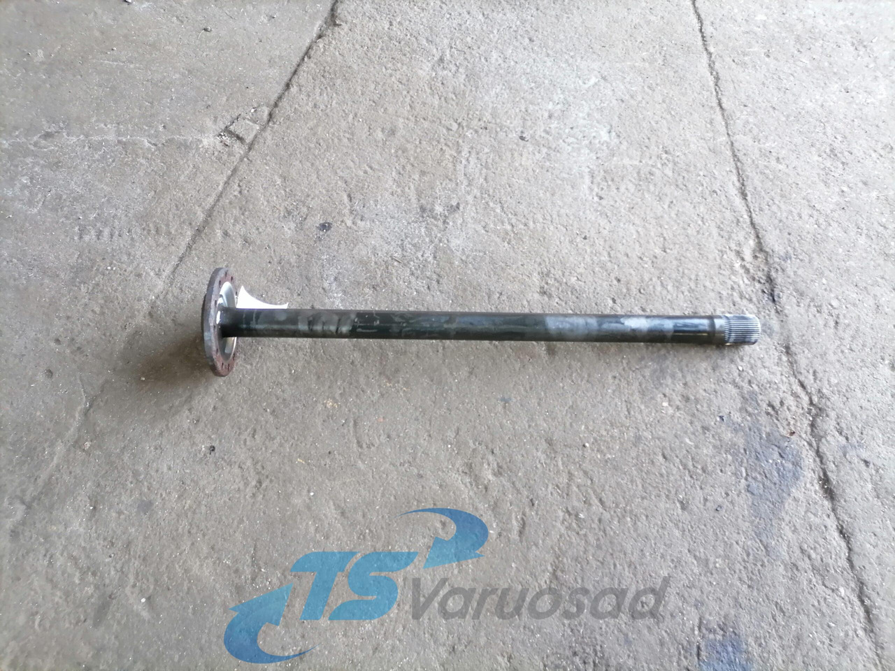 Volvo Drive shaft 20836838 - Drive shaft for Truck: picture 1 Volvo Drive shaft 20836838 - Drive shaft for Truck: picture 1