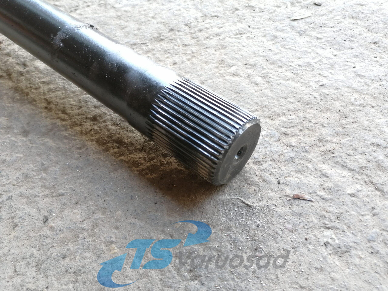 Volvo Drive shaft 20836838 - Drive shaft for Truck: picture 3 Volvo Drive shaft 20836838 - Drive shaft for Truck: picture 3