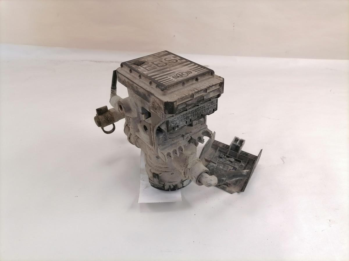 Volvo EBS brake valve 20828237 - Brake valve for Truck: picture 4 Volvo EBS brake valve 20828237 - Brake valve for Truck: picture 4