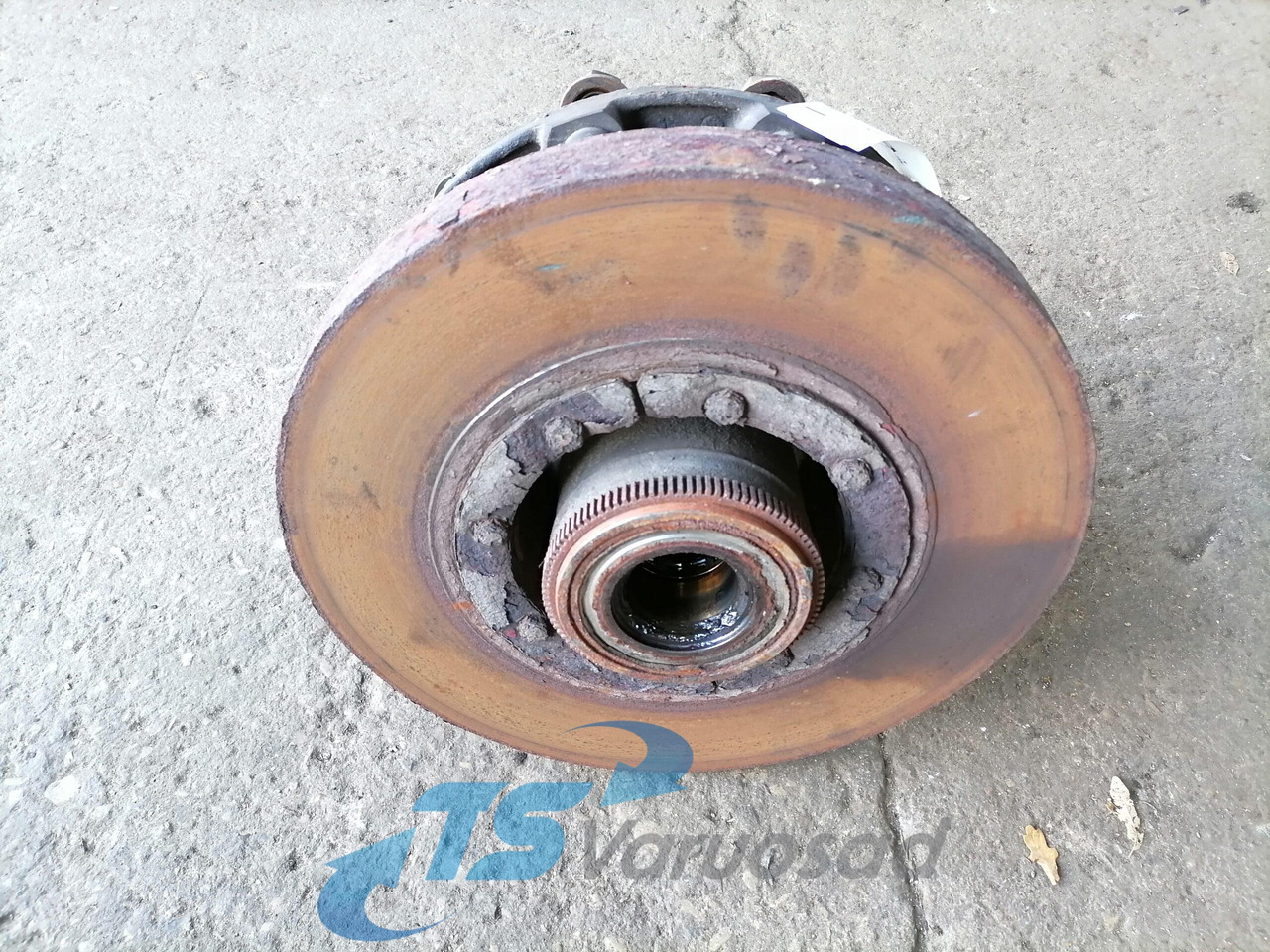 Volvo First wheel hub 21022433 - Hub for Truck: picture 4 Volvo First wheel hub 21022433 - Hub for Truck: picture 4