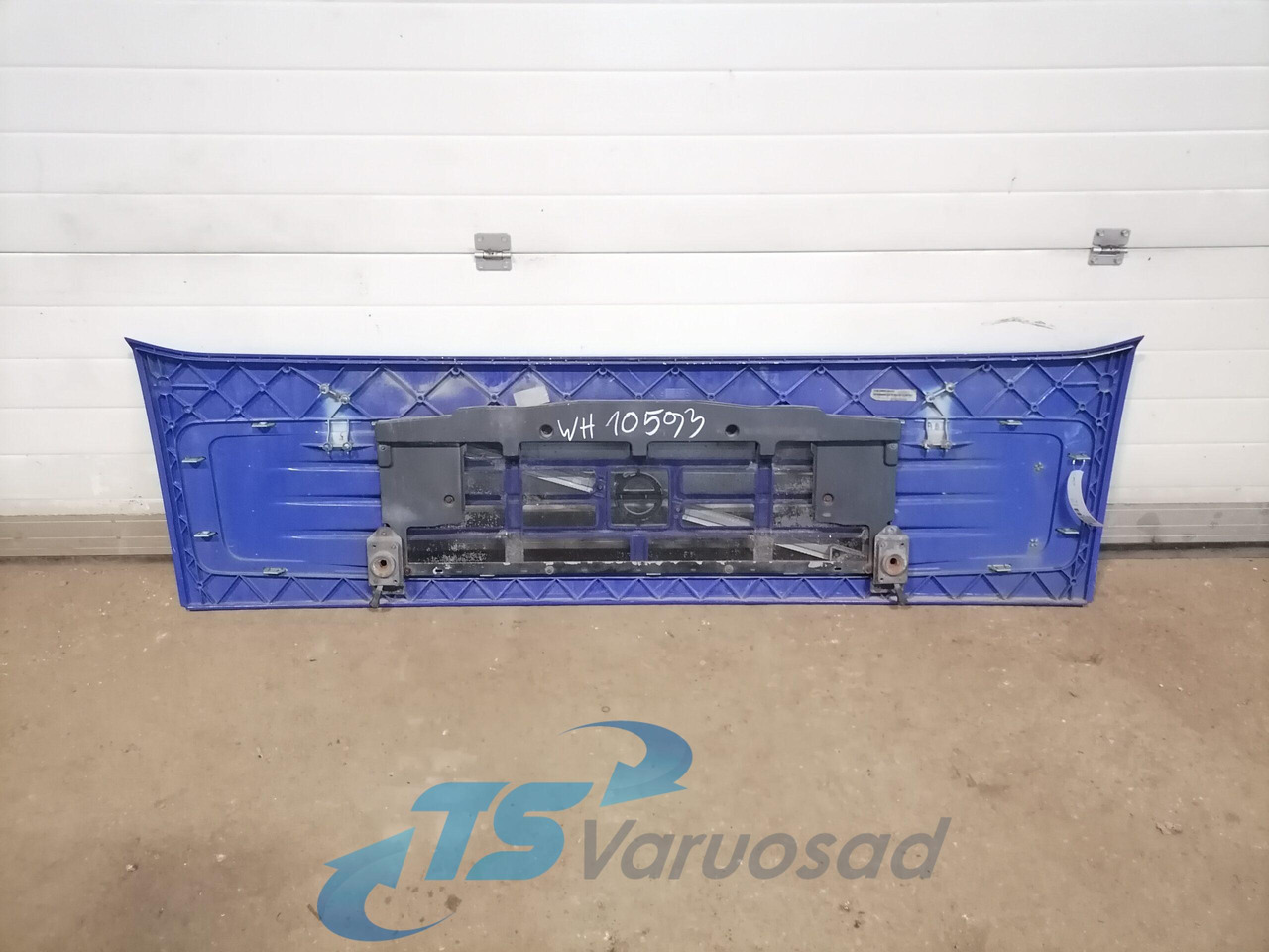 Volvo Grille panel 20523237 - Grill for Truck: picture 5 Volvo Grille panel 20523237 - Grill for Truck: picture 5