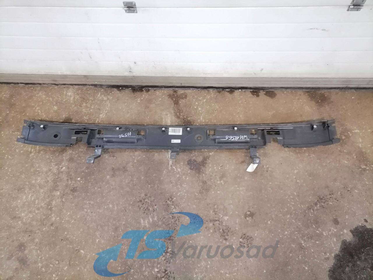 Volvo Iluvõre plastik 84055530 - Grill for Truck: picture 2 Volvo Iluvõre plastik 84055530 - Grill for Truck: picture 2