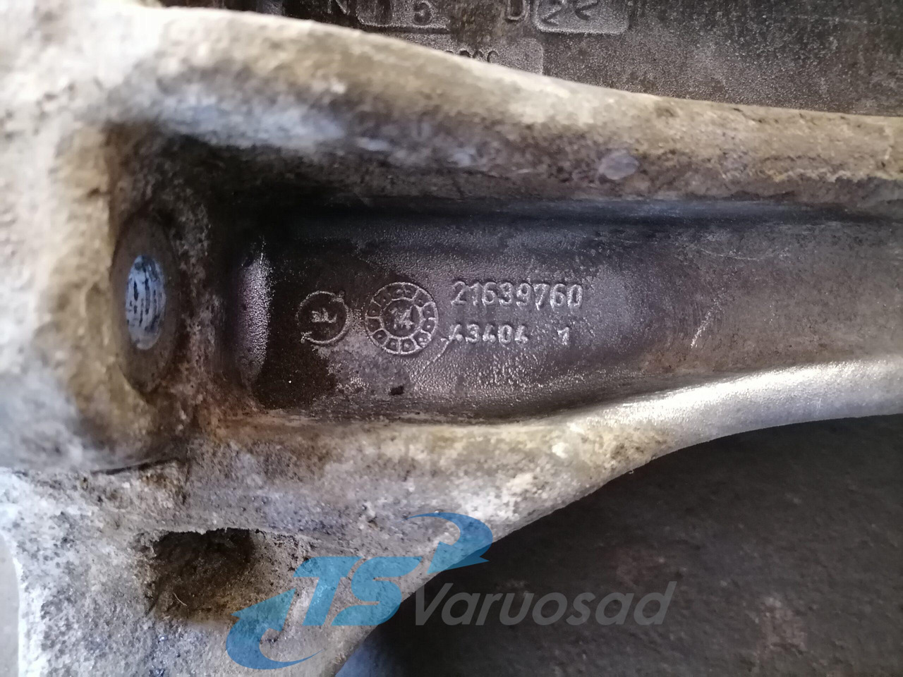 Volvo Muffler carrier 21639760 - Muffler for Truck: picture 3 Volvo Muffler carrier 21639760 - Muffler for Truck: picture 3