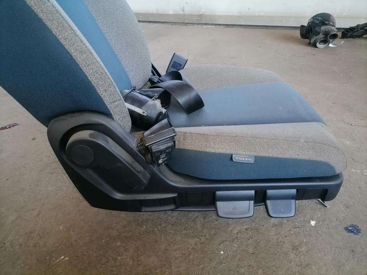 Volvo Passenger seat 82514859 - Seat for Truck: picture 5 Volvo Passenger seat 82514859 - Seat for Truck: picture 5