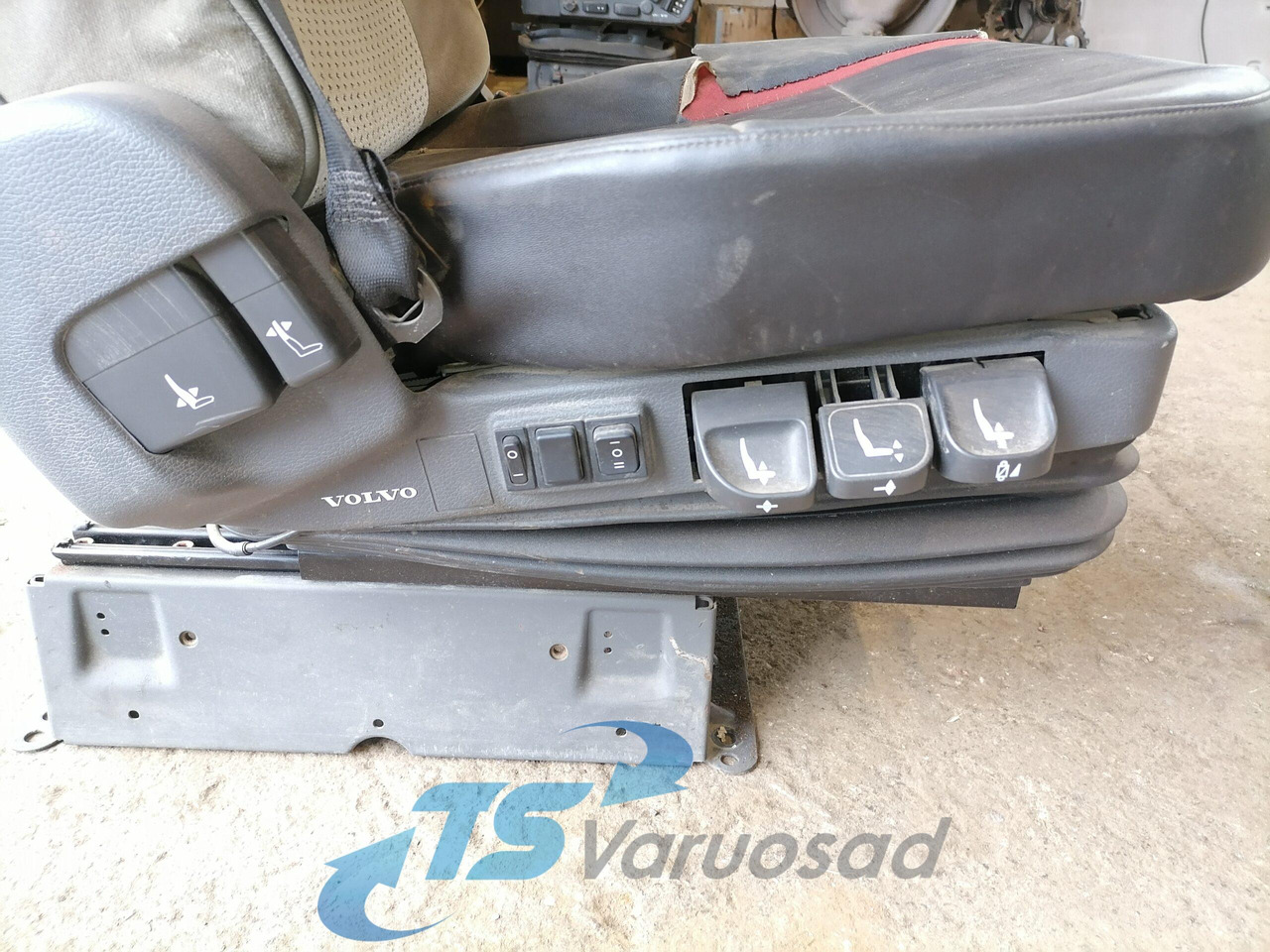 Volvo Passenger seat - Seat for Truck: picture 3 Volvo Passenger seat - Seat for Truck: picture 3