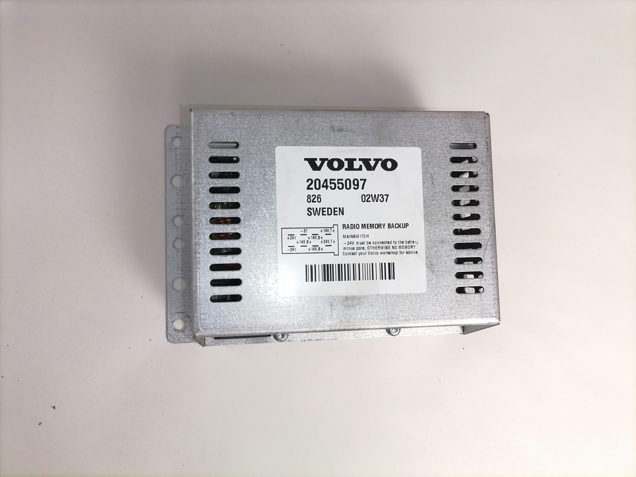 Volvo Radio Memory Backup 20455097 - ECU for Truck: picture 3 Volvo Radio Memory Backup 20455097 - ECU for Truck: picture 3