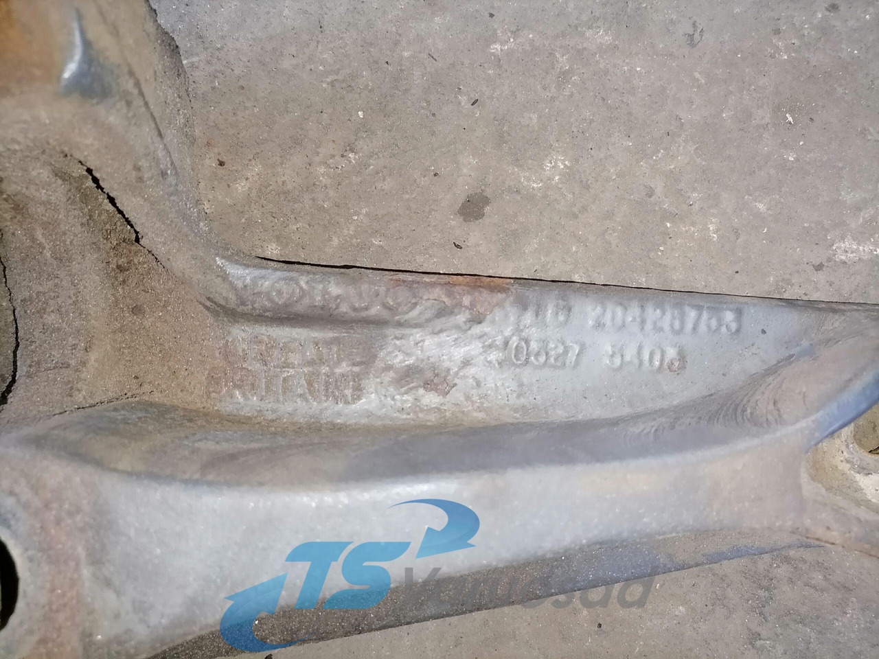 Volvo Volvo drive axle / axle mounting / airbag carrier 20428753 - Axle and parts for Truck: picture 2 Volvo Volvo drive axle / axle mounting / airbag carrier 20428753 - Axle and parts for Truck: picture 2