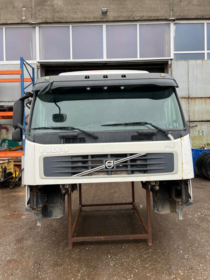 Volvo Volvo kabiin 85103669 - Cab and interior for Truck: picture 5 Volvo Volvo kabiin 85103669 - Cab and interior for Truck: picture 5