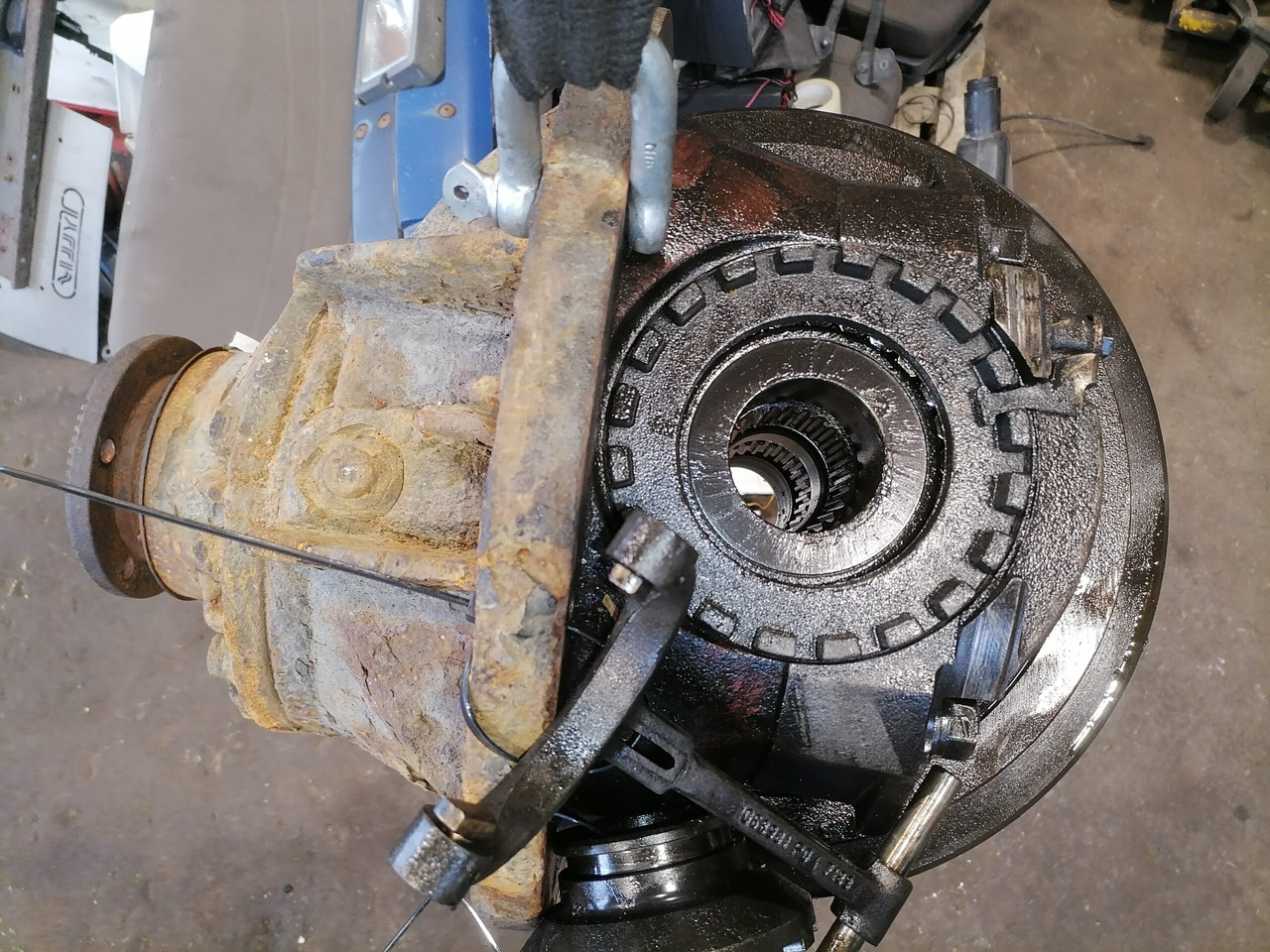 Volvo Volvo reduktor 3,10 RS1356SV/3,10 - Final drive for Truck: picture 4 Volvo Volvo reduktor 3,10 RS1356SV/3,10 - Final drive for Truck: picture 4