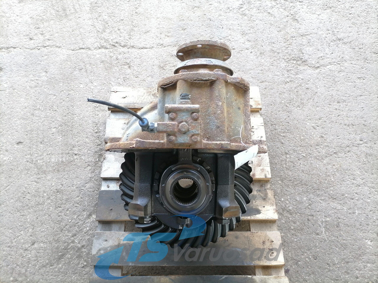 Volvo Volvo reduktor 3,90 20814049 - Final drive for Truck: picture 2 Volvo Volvo reduktor 3,90 20814049 - Final drive for Truck: picture 2